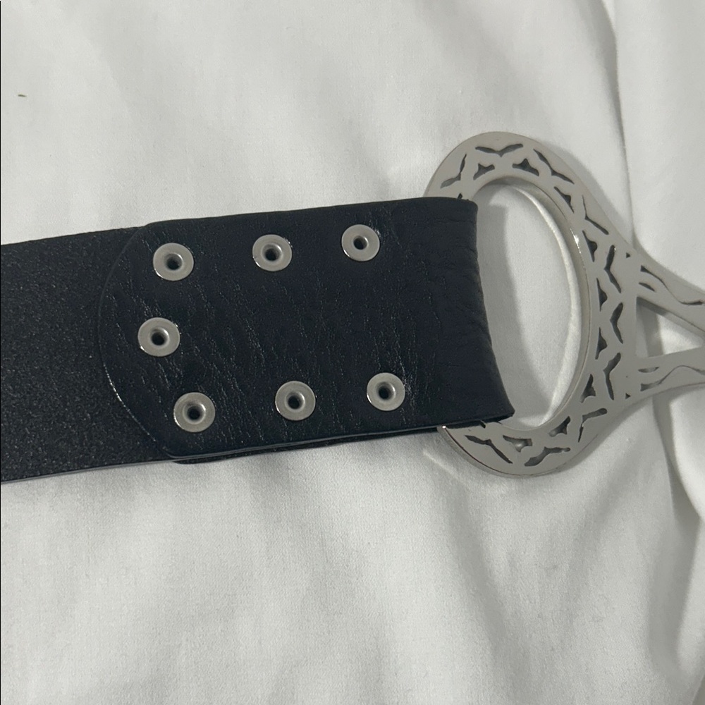 Chico’s Women's Black Leather Slouch Belt with Decorative Silver Buckle - Picture 5 of 7